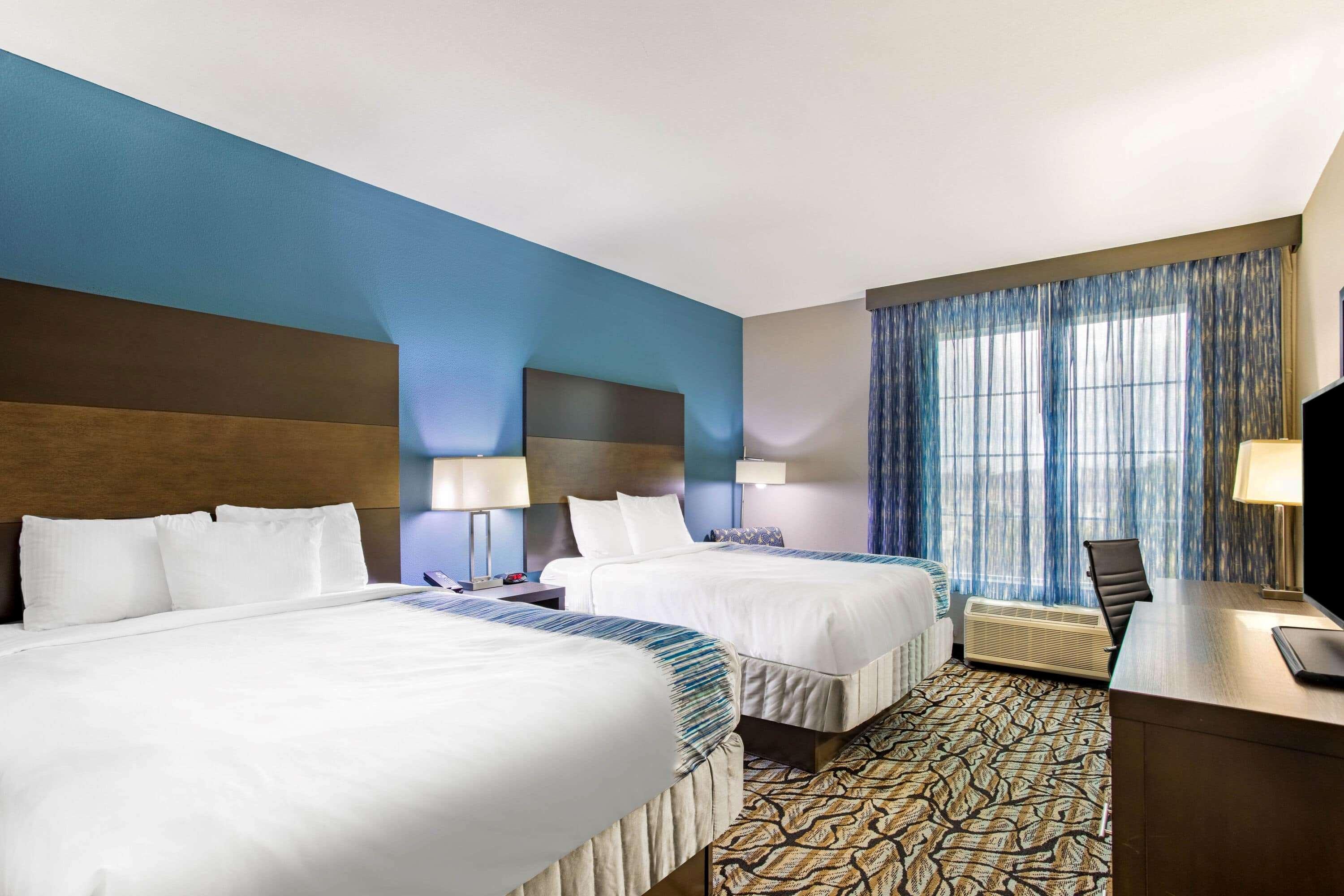 Hotel La Quinta By Wyndham 3*